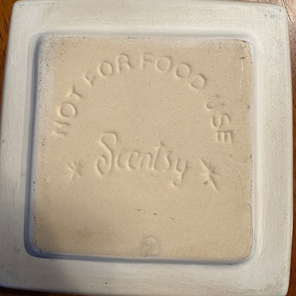 Scentsy Wax Warmer Electric Retired Liberty Patriotic Tin Stars - Picture 10 of 15